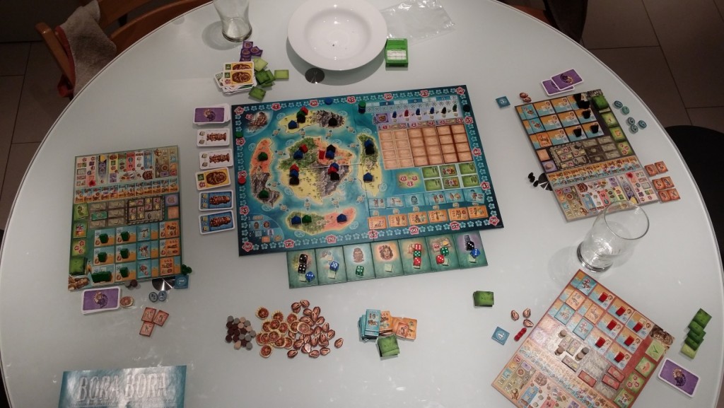 Vue d'ensemble d'une partie du jeu Bora Bora